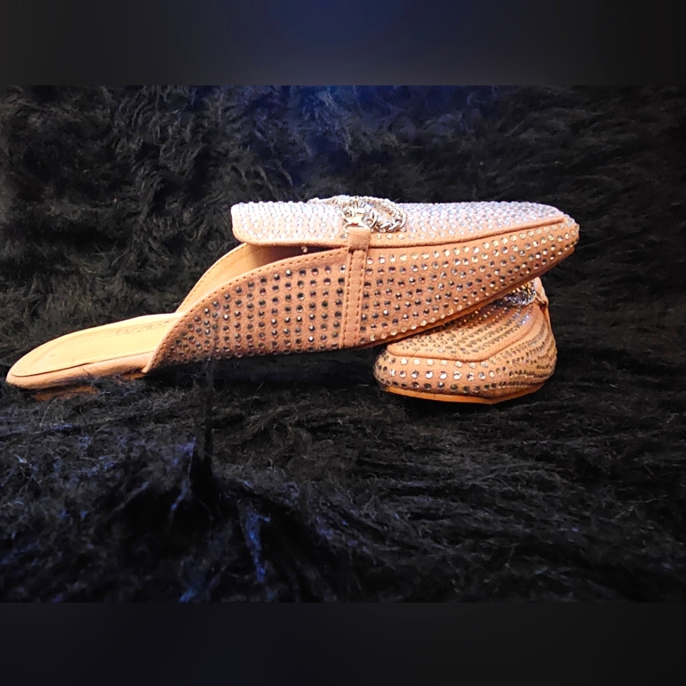 LIGHT pink slip ons SIZE 37.5 (7.5)